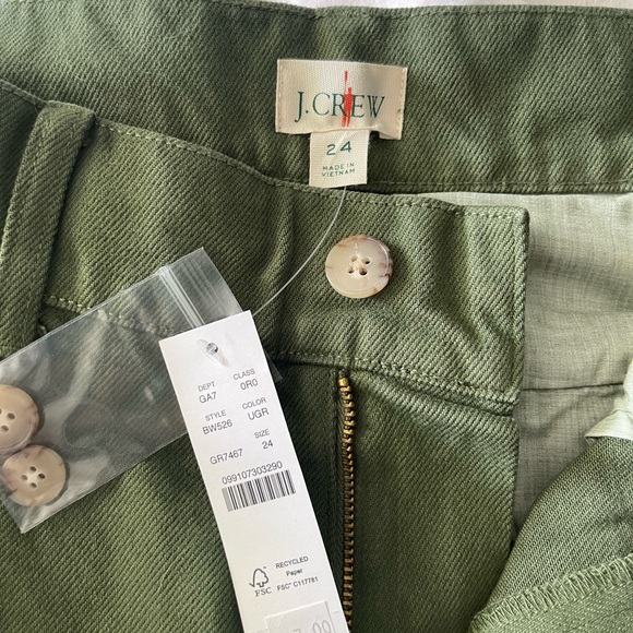Heavy J Crew cargo pants—brand-new with tags! - Picture 5 of 5